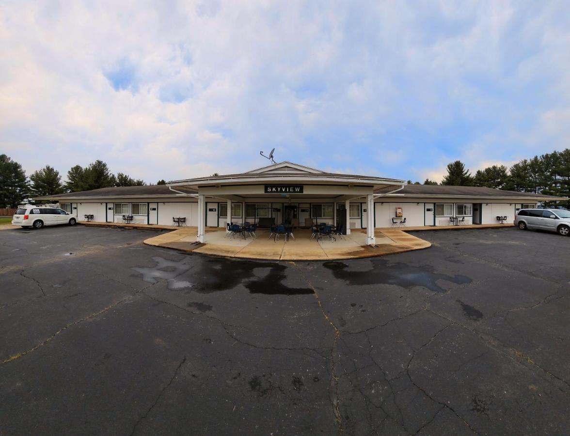 Skyview Motel - Prairie Du Sac Exterior photo